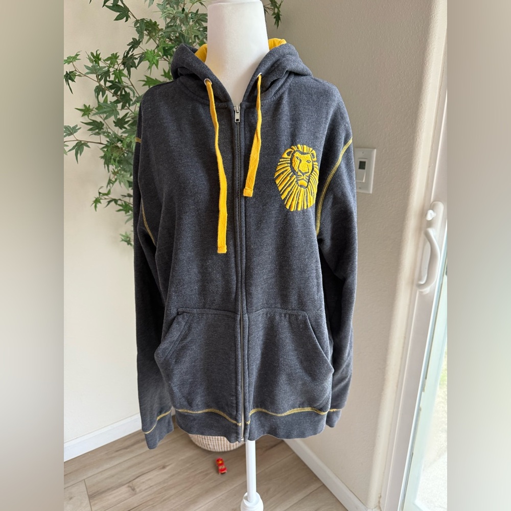 Disney “The Lion King” Broadway Hoodie — Size M